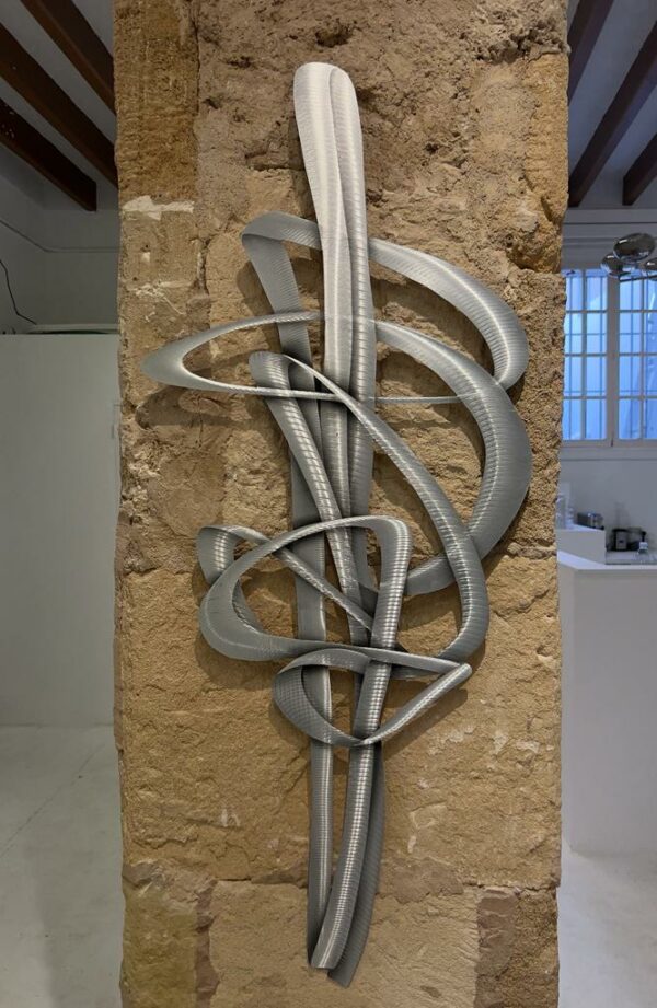 Sebastian Gumpinger, untitled, 2023, 125 x 54 cm, acrylic on aluminium